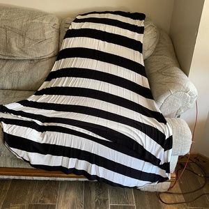 Black and white dress